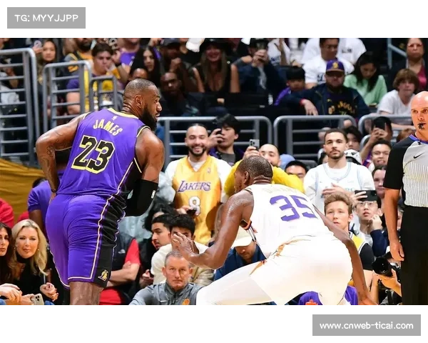 火箭湖人交锋止连败，詹杜第五次圣诞对决引关注